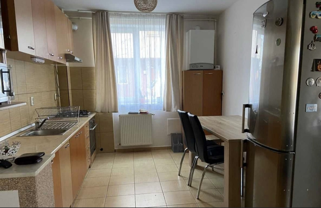 Apartament cu 3 camere si parcare in Buna Ziua