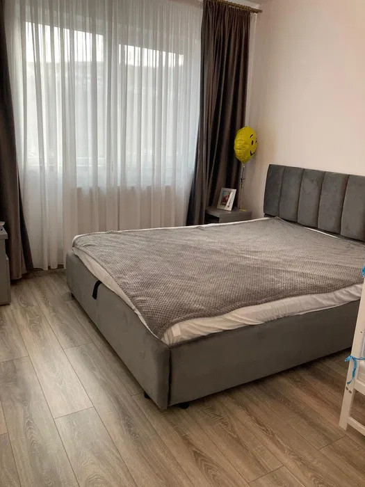 Apartament cu 2 camere, 52 mp, parcare, zona Ametyst