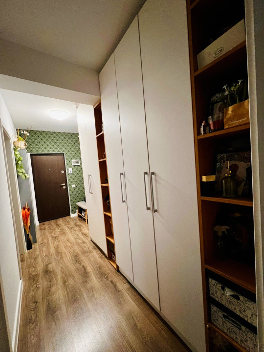 Apartament 56 mp utili ,2 balcoane,parcare,zona Lidl,et2 cu lift