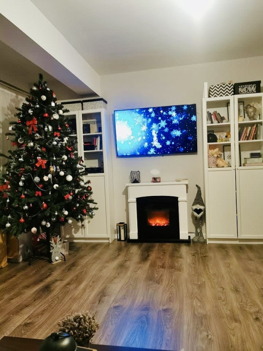 Apartament 56 mp utili ,2 balcoane,parcare,zona Lidl,et2 cu lift