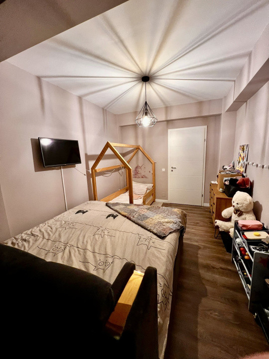 Apartament 56 mp utili ,2 balcoane,parcare,zona Lidl,et2 cu lift