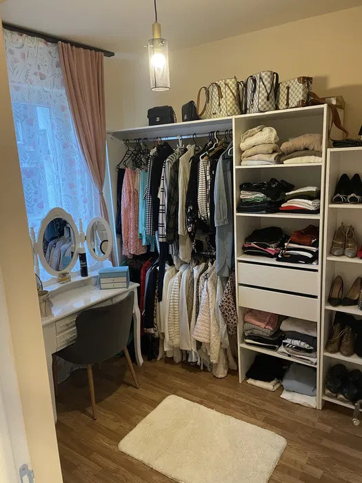 Apartament cu 2 dormitoare, 43 mp, zona Eroilor