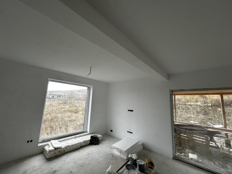 Casa Individuala in Chinteni 700mp teren zona str Crangului 