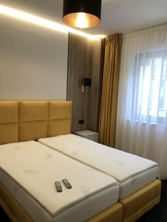 Apartament de 2 camere cu parcare, zona Luminia