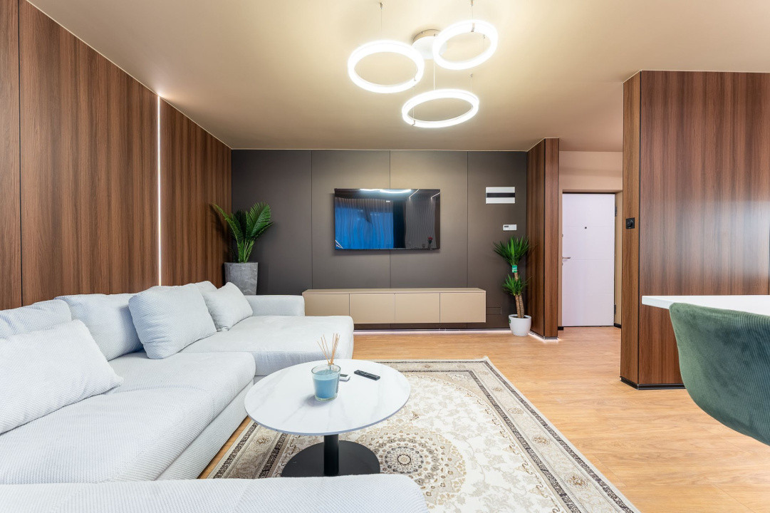 Apartament cu 2 camere,ultrafinisat,parcare subterana,zona Iulius Mall