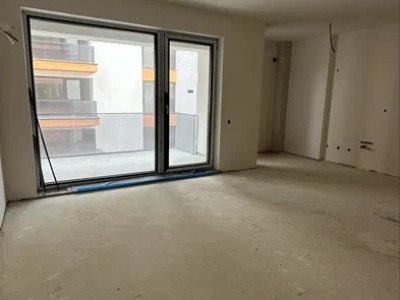 Apartament 2 camere semifinisat,bloc nou intre lacuri 