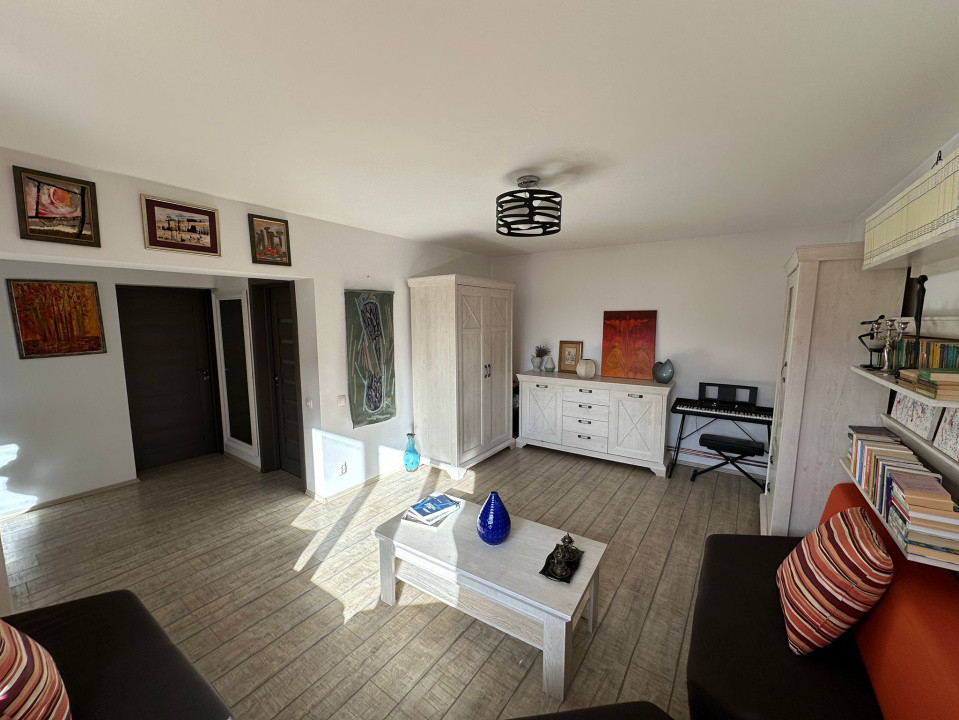 Casa individuală renovata, 764mp teren, Dâmbul Rotund