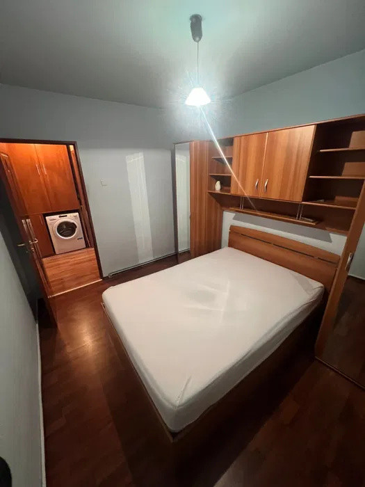 Apartament cu 2 camere, 40 mp, zona Dambul Rotund