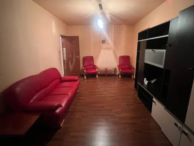 Apartament cu 2 camere, 40 mp, zona Dambul Rotund