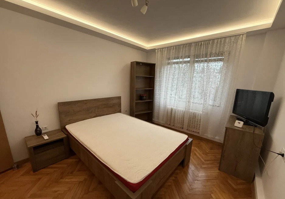 Apartament cu 3 camere, 67 mp, zona Bucium