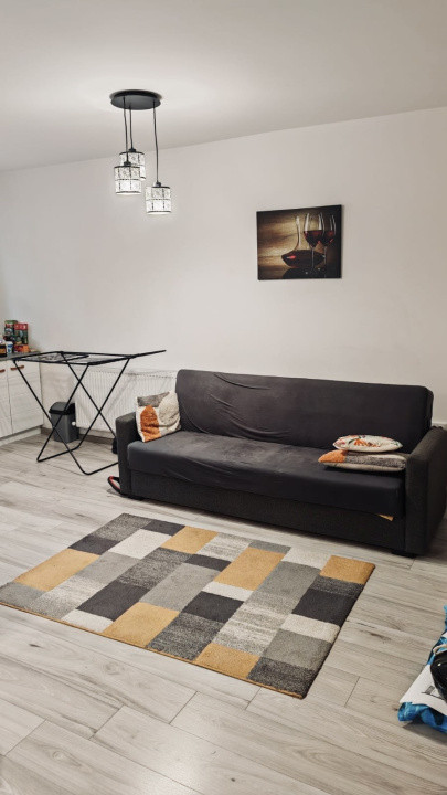 Apartament 50 mp utili zona Eroilor, parter înalt cu balcon 