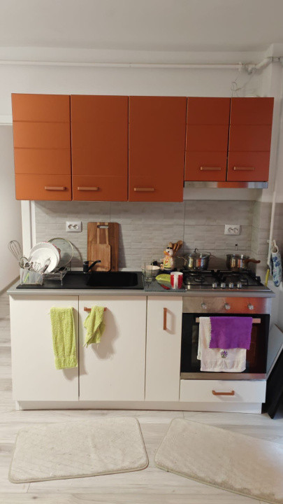 Apartament 50 mp utili zona Eroilor, parter înalt cu balcon 