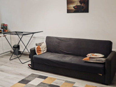 Apartament 50 mp utili zona Eroilor, parter înalt cu balcon 