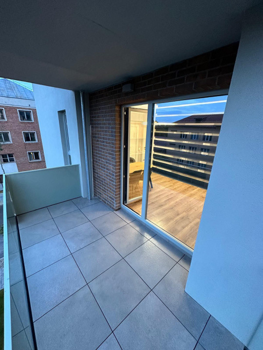 Ansamblu rezidential Zenia, apartament cu 3 camere de inchiriat