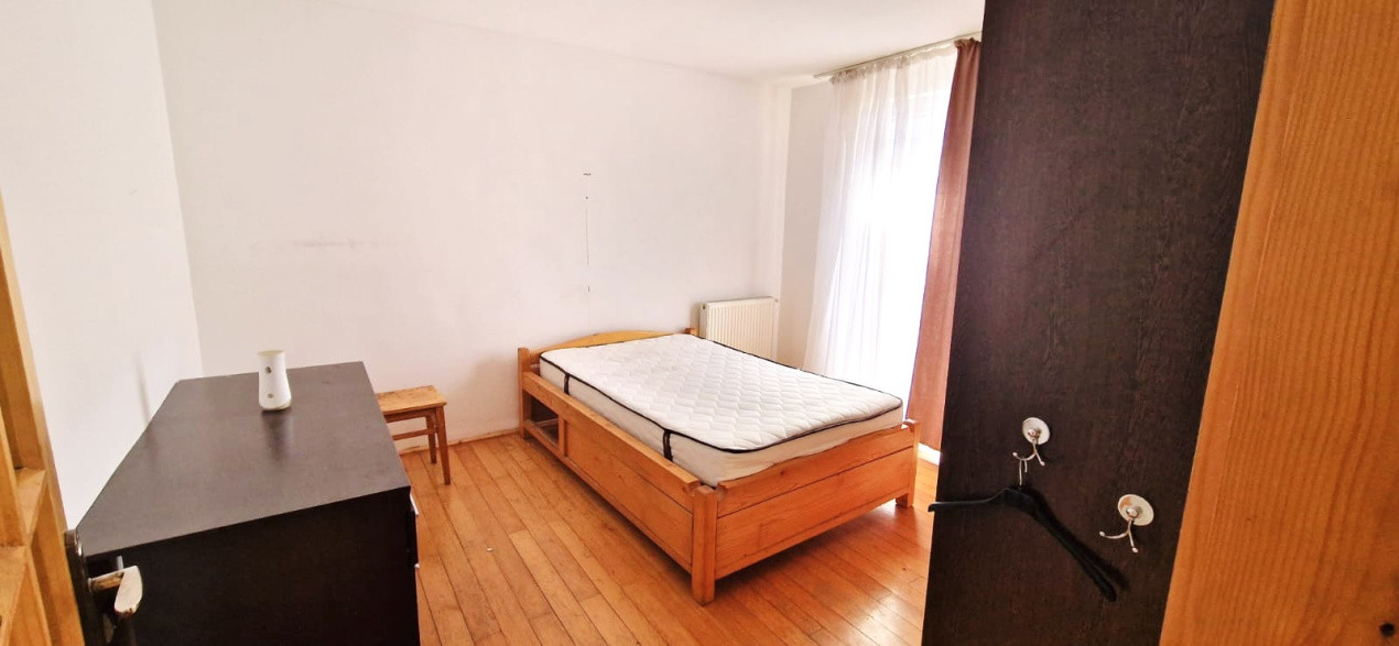Oportunitate , Apartament zona Eroilor , etaj intermediar 