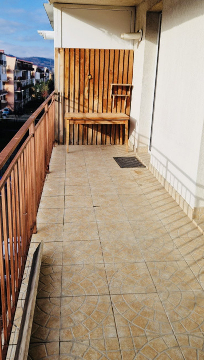 Oportunitate , Apartament zona Eroilor , etaj intermediar 