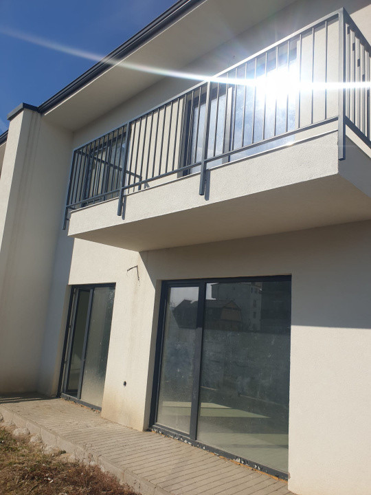 Duplex de vanzare in zona Tineretului