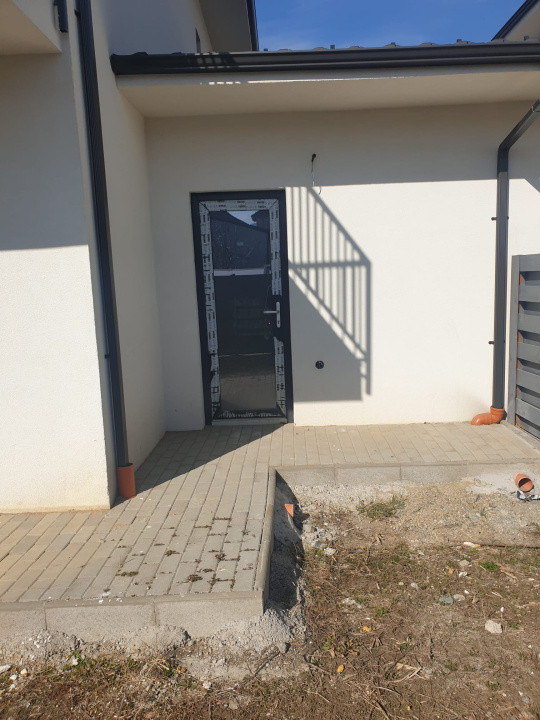 Duplex de vanzare in zona Tineretului