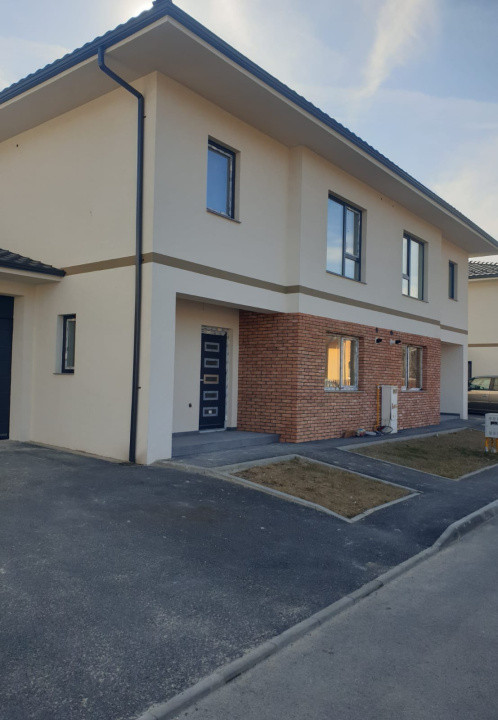 Duplex de vanzare in zona Tineretului