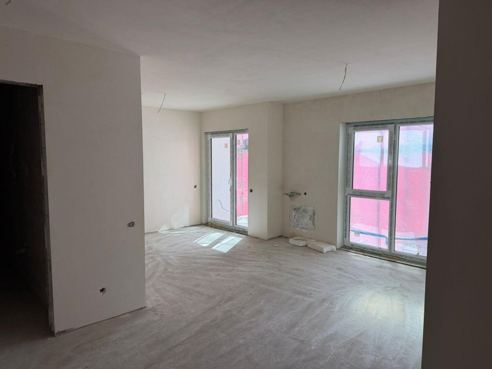 Apartament o camera, semifinisat, 37mp, etaj intermediar, zona Sopor