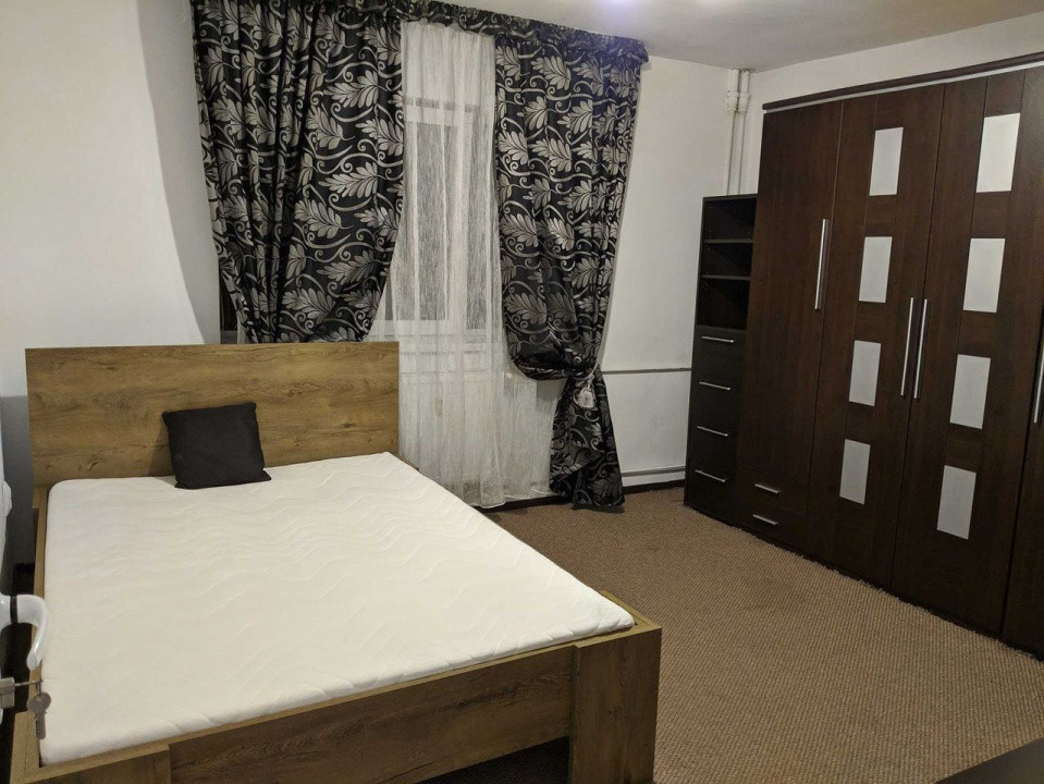 Apartament decomandat, 2 camere - la cheie - zona Mehedinti