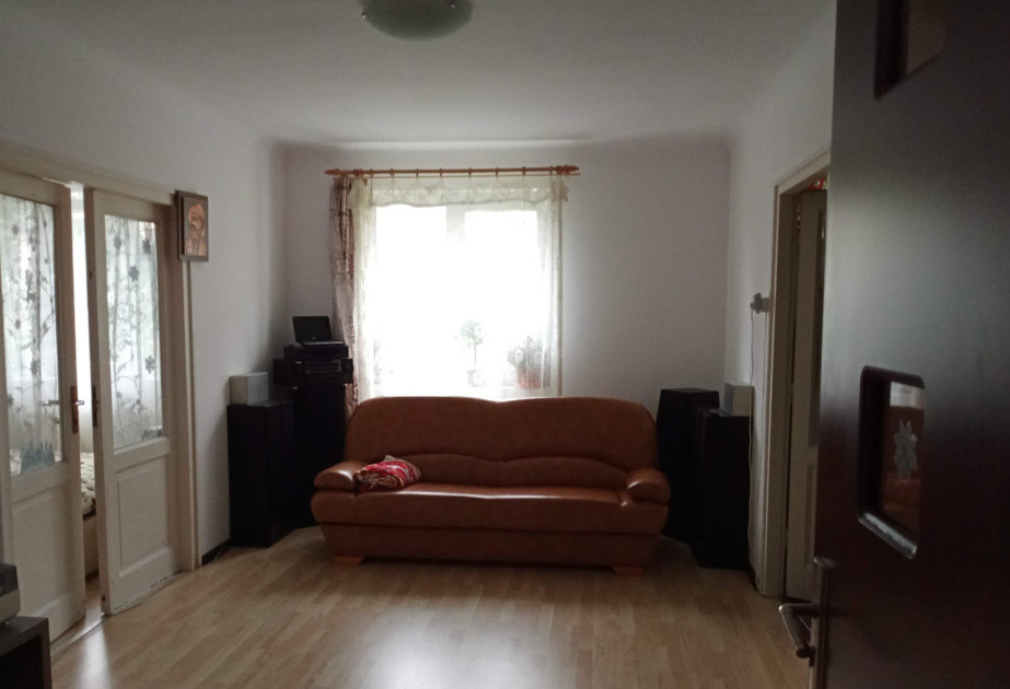 Apartament 3 camere/ cartier Grigorescu, zona Onisifor Ghibu
