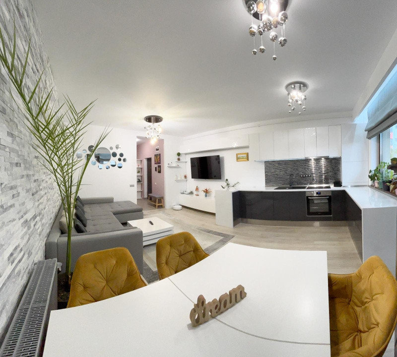 Apartament cu 2 camere, 53 mp, balcon, zona Parcului Poligon