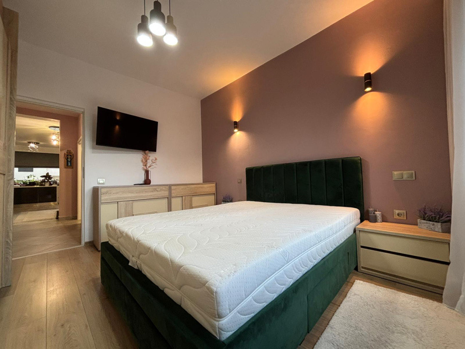 Apartament cu 2 camere, 53 mp, balcon, zona Parcului Poligon