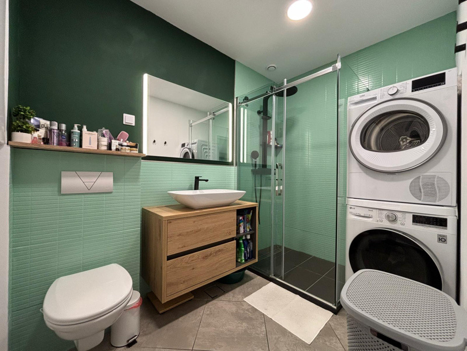 Apartament cu 2 camere, 53 mp, balcon, zona Parcului Poligon