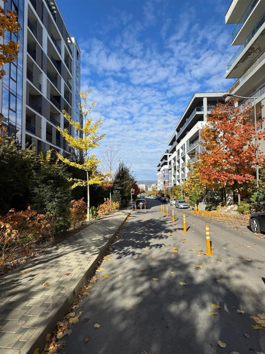 Spațiu comercial, 125 mp utili, vitrină, preluare chiriasi, cartier Bună Ziua