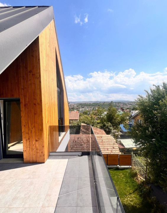 Duplex modern, 4 camere, 128 mp, 165 mp teren, parcare, zona Corneliu Coposu