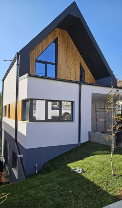 Duplex modern, 4 camere, 128 mp, 165 mp teren, parcare, zona Corneliu Coposu