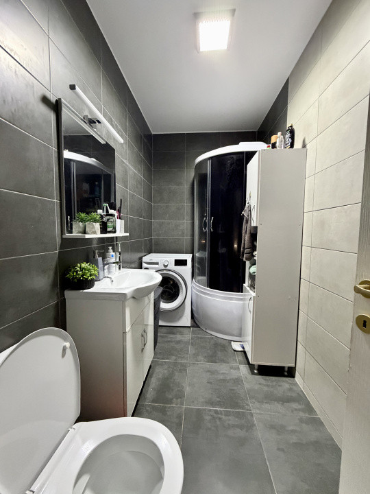 Apartament de 4 camere pe 2 nivele, 120 MP, 2 bai, zona Stejarului