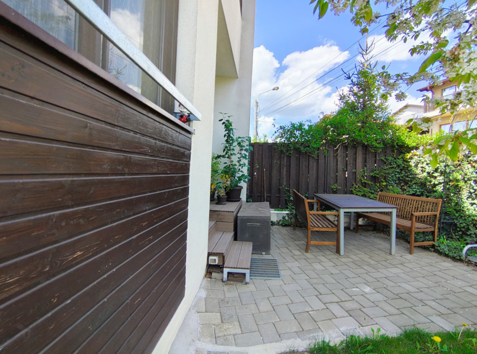 Casa tip duplex, 4 camere, 120 mp + 300 mp teren, zona Calea Baciului