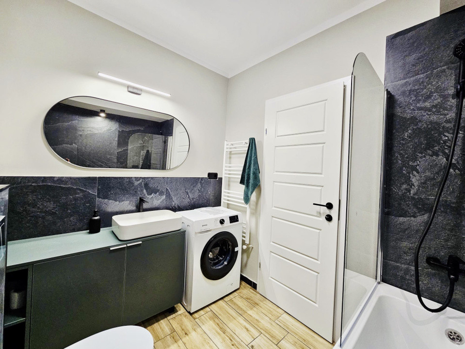 Apartament la cheie in zona Terra,parter inalt ,2 camere si un birou 