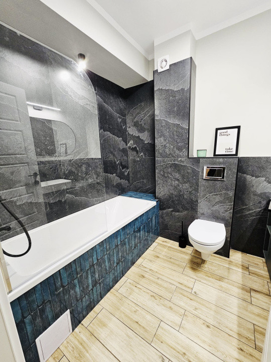 Apartament la cheie in zona Terra,parter inalt ,2 camere si un birou 