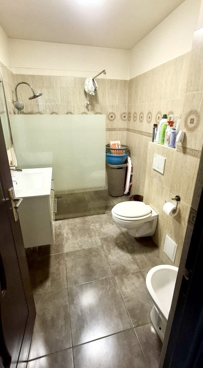 Apartament 47 mp plus boxă 7 mp in zona Urusagului,parter înalt 