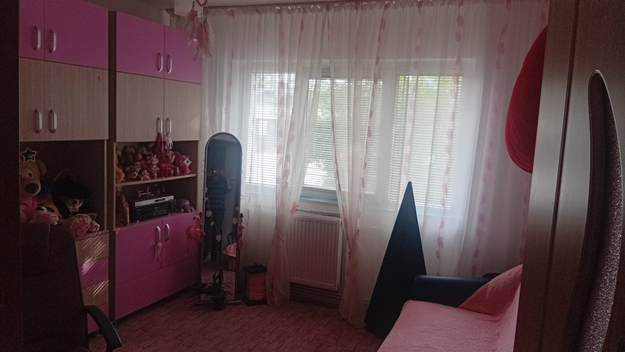 apartament cu 2 camere decomandate,zona Iulius Mall