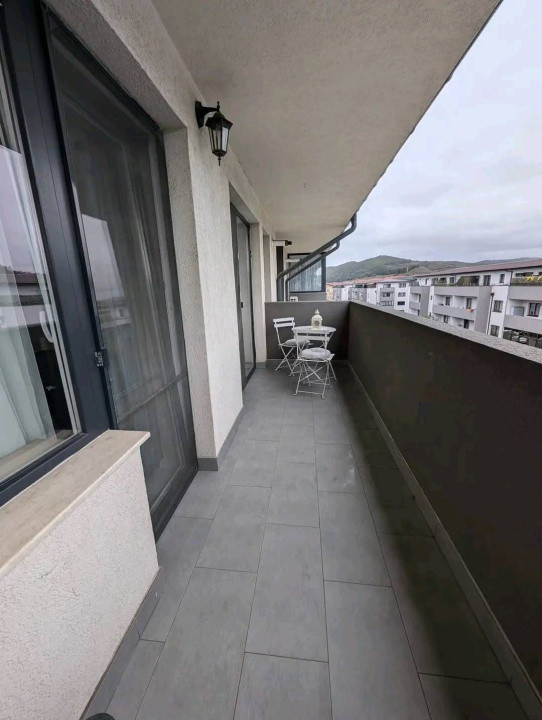 Apartament în zona Terra, 2 camere , bloc cu lift , etaj 3