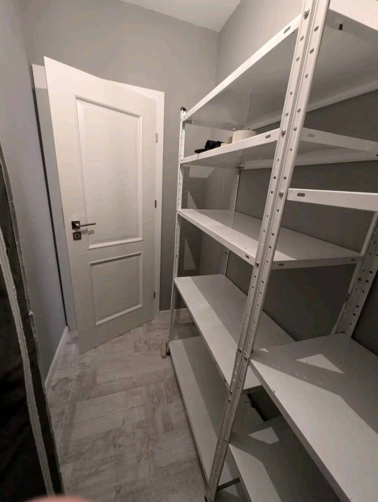 Apartament în zona Terra, 2 camere , bloc cu lift , etaj 3