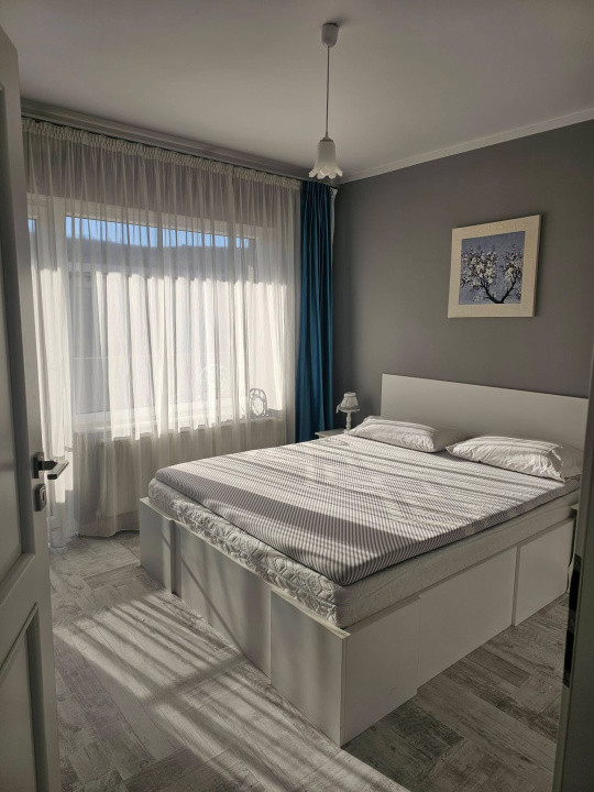 Apartament în zona Terra, 2 camere , bloc cu lift , etaj 3