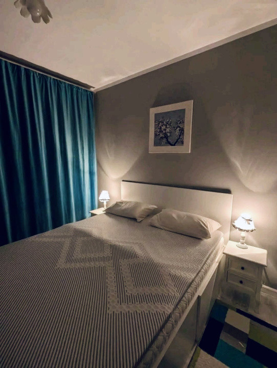 Apartament în zona Terra, 2 camere , bloc cu lift , etaj 3