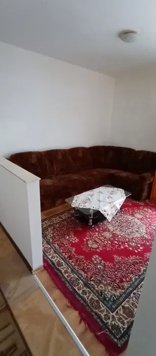 Apartament cu 2 camere, 40 mp, etajul 1, zona Stejarului