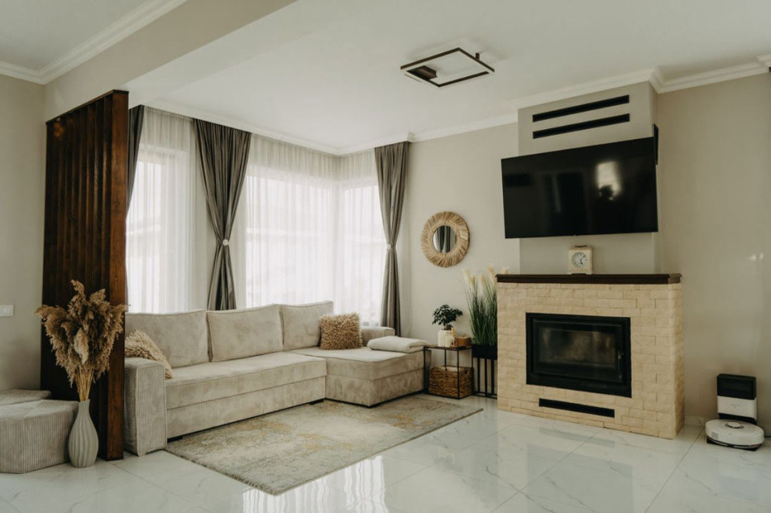 Casa individuala de vanzare Dezmir