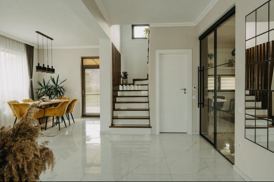 Casa individuala de vanzare Dezmir