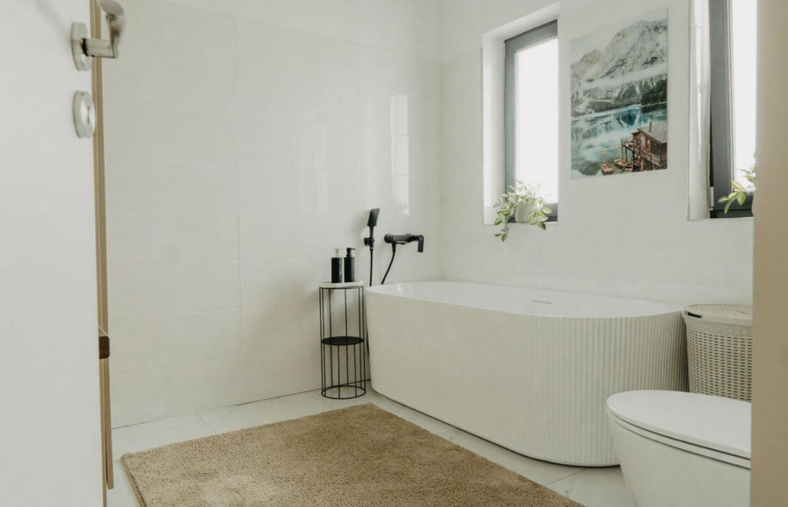 Casa individuala de vanzare Dezmir