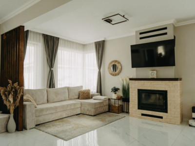 Casa individuala de vanzare Dezmir