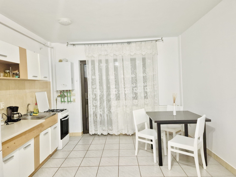 Apartament de 46 mp utili,2balcoane,zona Stejarului,disponibil imediat