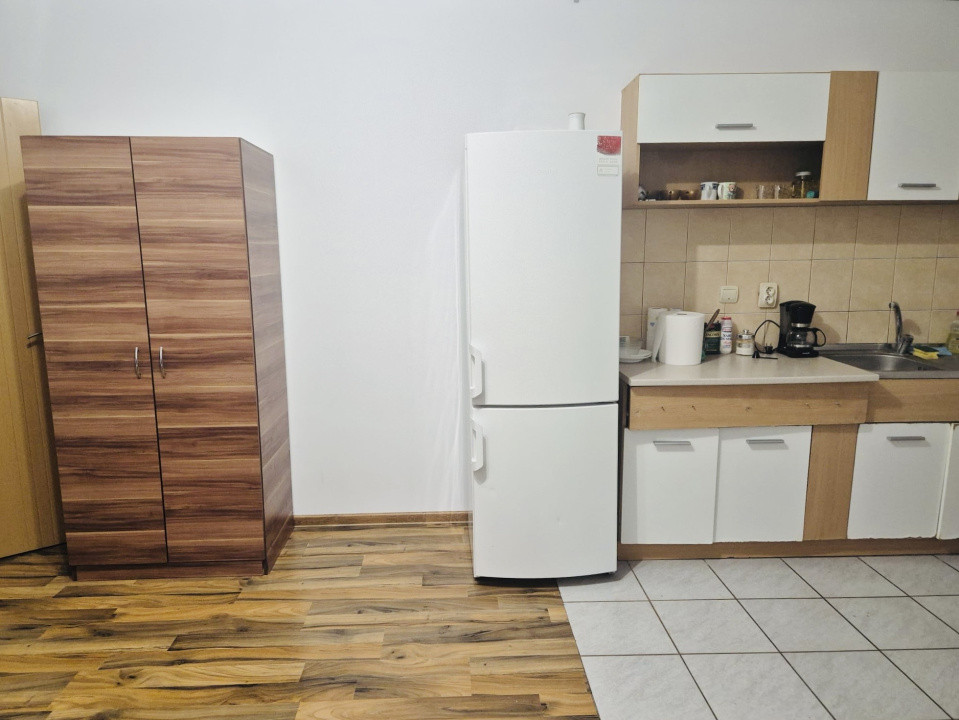 Apartament de 46 mp utili,2balcoane,zona Stejarului,disponibil imediat