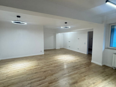 Apartament cu 2 camere ,finisat ,zona bucuresti 
